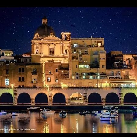 Sostaoplontina Casa Vacanza Torre Annunziata Ngoại thất bức ảnh